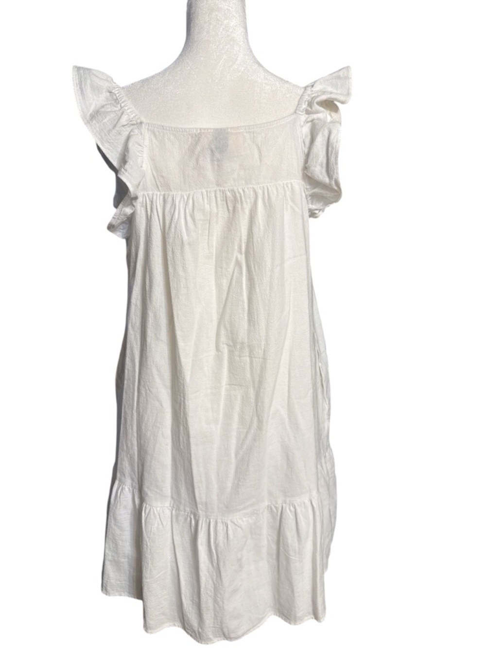 Universal Thread Cream Ruffle-Shoulder Button-Front Midi Dress - Picture 4 of 8